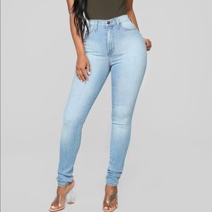 Fashion Nova Jeans!